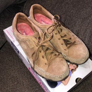 Women’s Skechers Memory Foam 8.5
